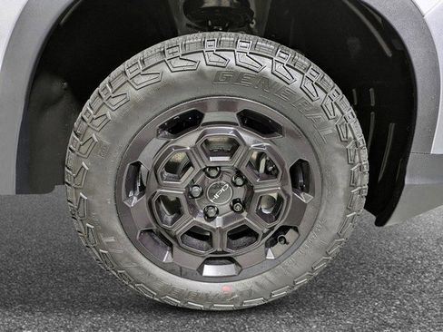 New 2025 Honda Ridgeline TrailSport+ image 9