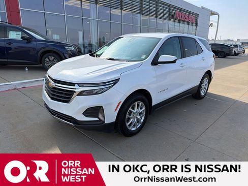 Used 2022 Chevrolet Equinox LT FWD image 1