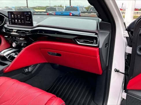 Used 2025 Acura MDX A-Spec image 18