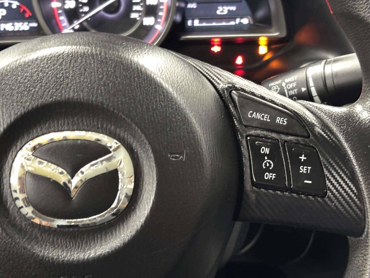 Used 2016 MAZDA MAZDA3 i Sport FWD image 30