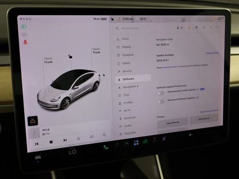 Used 2019 Tesla Model 3 Long Range RWD image 31