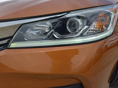 Used 2016 Honda Accord EX image 34