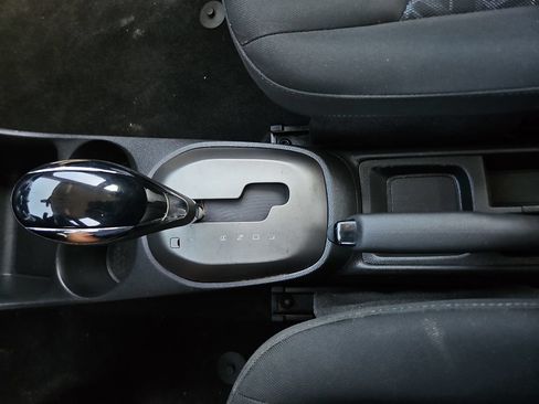 Used 2022 Chevrolet Spark LT FWD image 25