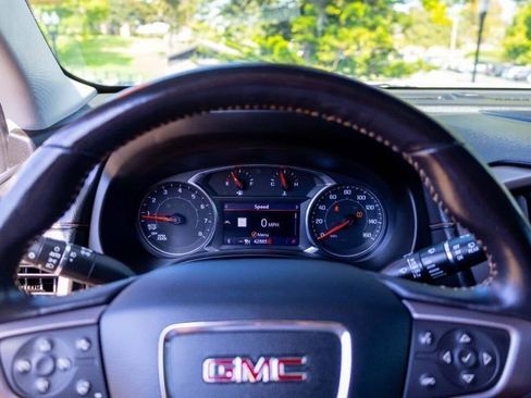 Used 2022 GMC Terrain AT4 w/ Infotainment Package II image 23