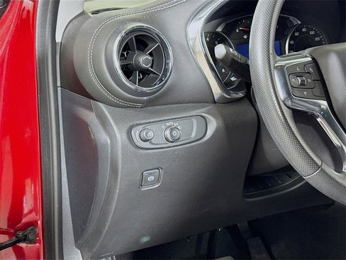 Used 2023 Chevrolet Blazer LT w/ Convenience Package image 8