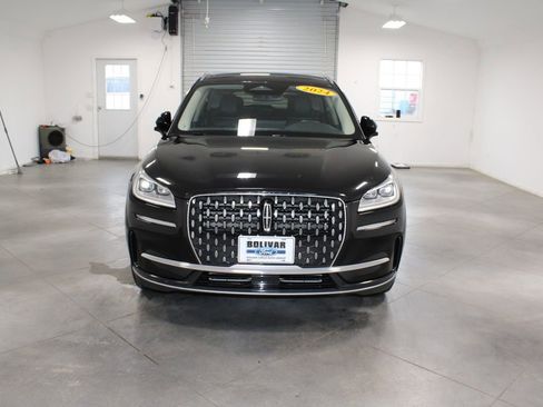 Used 2024 Lincoln Corsair Reserve image 3
