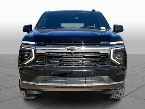 New 2025 Chevrolet Suburban LS w/ LPO, Dark Essentials Package image 4