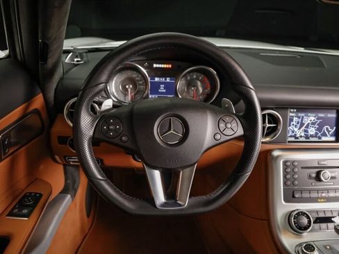 Used 2011 Mercedes-Benz SLS AMG Coupe image 3