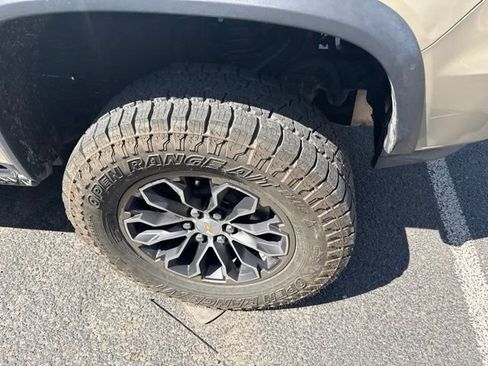 Used 2021 Chevrolet Colorado ZR2 AWD/4WD image 13