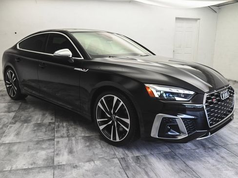 Used 2024 Audi S5 Premium w/ Convenience Package image 3