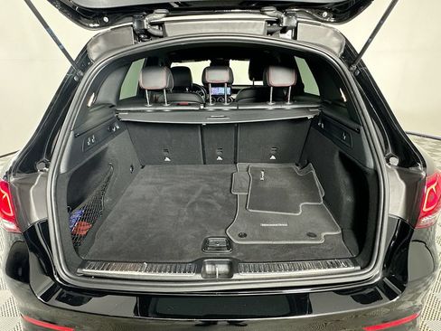 Certified 2022 Mercedes-Benz GLC 43 AMG 4MATIC image 25