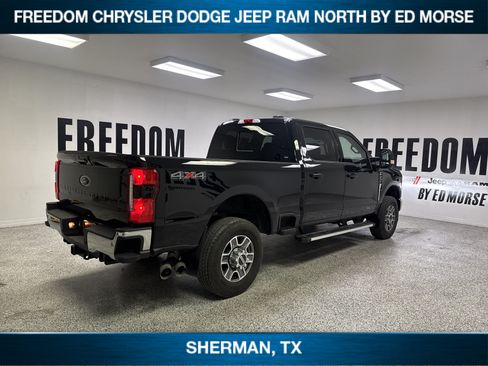 Used 2024 Ford F350 Lariat AWD/4WD image 4