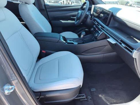 New 2026 Hyundai Santa Cruz SEL FWD image 18