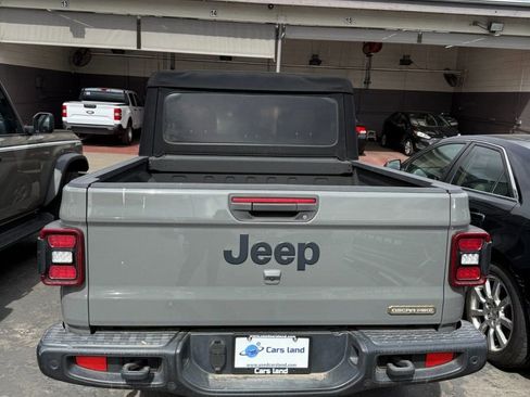 Used 2021 Jeep Gladiator Sport AWD/4WD image 6