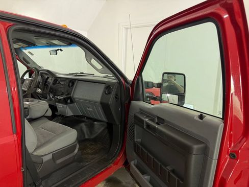 Used 2012 Ford F250 XL w/ PWR Equipment Group AWD/4WD image 17