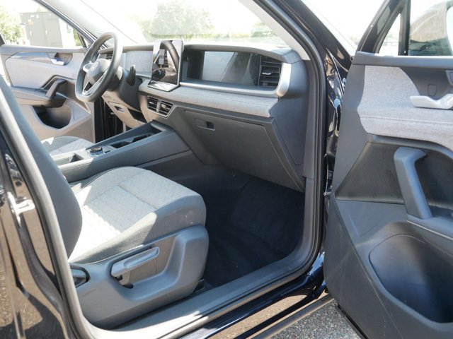 Certified 2025 Volkswagen Tiguan S AWD/4WD image 20