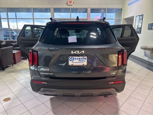 Used 2023 Kia Sorento X-Line EX AWD/4WD image 10