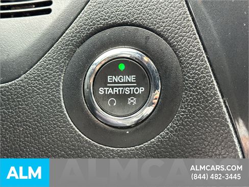 Used 2019 Ford Explorer XLT w/ Equipment Group 202A image 40