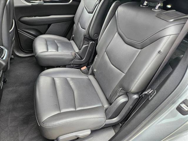 Used 2023 Cadillac XT6 Premium Luxury w/ Technology Package FWD image 18