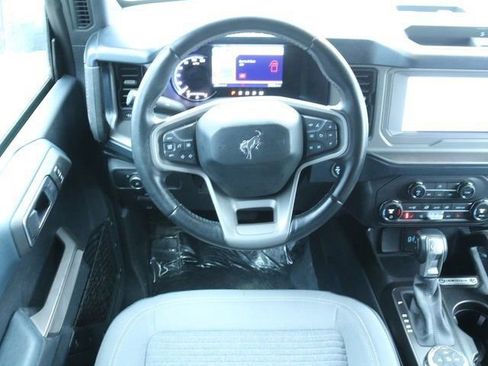 Used 2021 Ford Bronco Outer Banks image 16