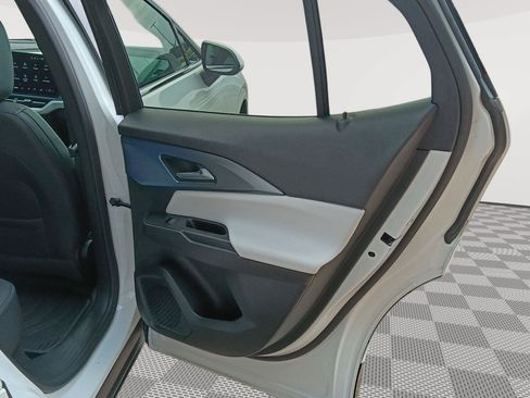 Used 2024 Chevrolet Equinox EV LT w/ Active Safety Package 3 FWD image 30