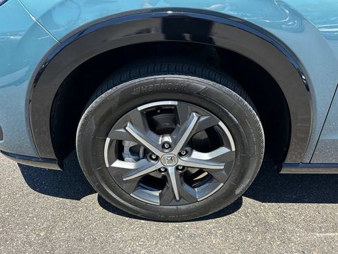 Used 2024 Honda HR-V EX-L image 9