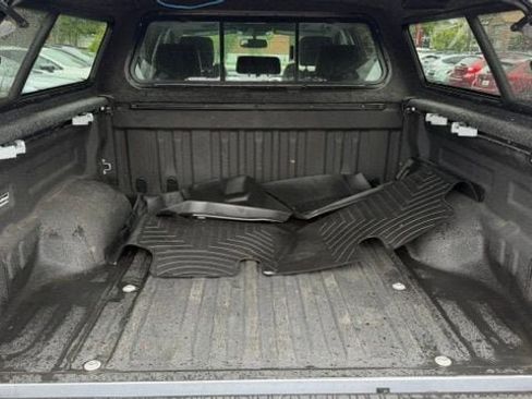 Used 2017 Toyota Tundra Platinum AWD/4WD image 12
