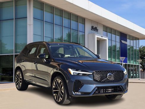 New 2026 Volvo XC60 B5 Ultra w/ Protection Package Premier image 2