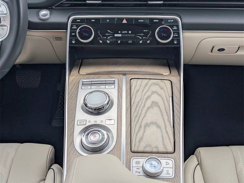 Used 2023 Genesis GV80 2.5T w/ Prestige Package image 17