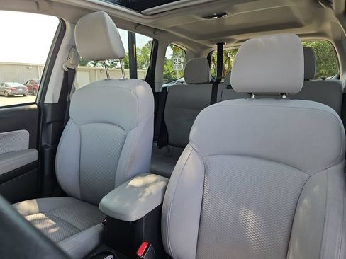 Used 2018 Subaru Forester 2.5i Premium w/ All-Weather Package AWD/4WD image 23