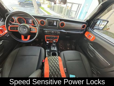 Used 2022 Jeep Wrangler Unlimited Sport AWD/4WD image 10
