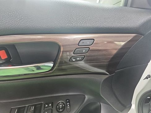 Used 2017 Honda Accord EX-L image 40