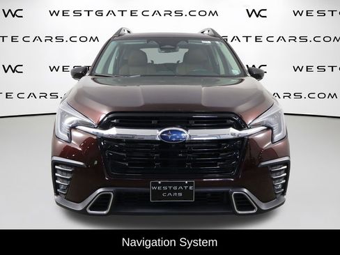 Used 2024 Subaru Ascent Touring AWD/4WD image 2