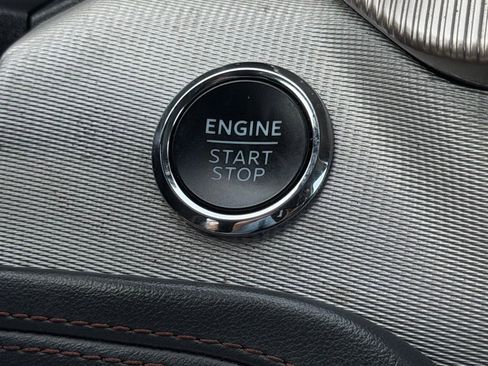 Certified 2025 Ford Explorer Active w/ Active Comfort Package image 40