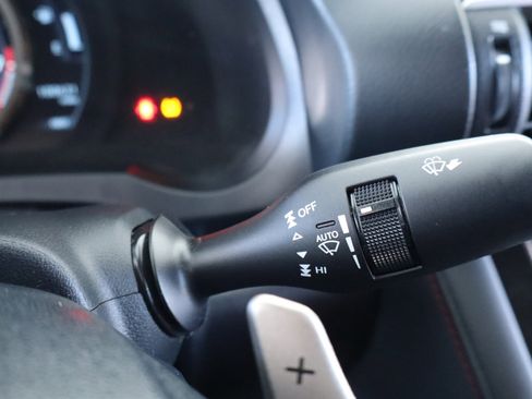 Used 2018 Lexus IS 350 F Sport image 40