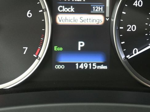 Used 2025 Lexus IS 350 F Sport RWD image 6