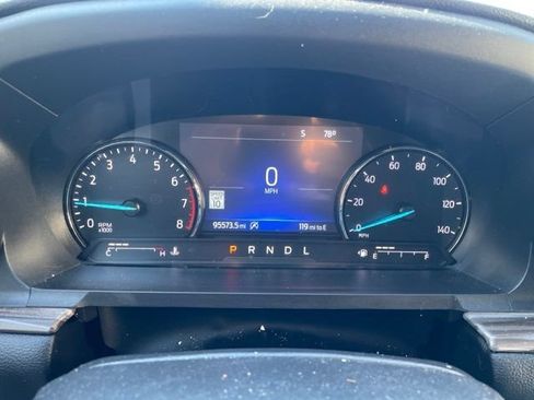 Used 2022 Ford Explorer Limited AWD/4WD image 6