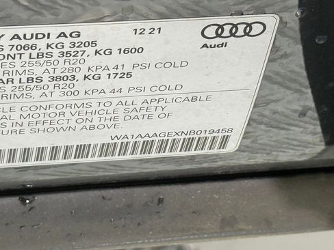 Used 2022 Audi e-tron Premium w/ Convenience Plus Package image 23