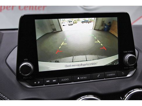 Used 2025 Nissan Sentra SV FWD image 24