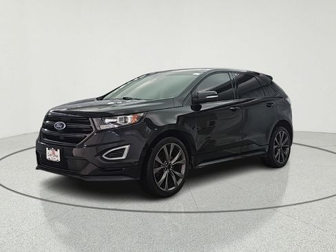 Used 2018 Ford Edge Sport w/ Equipment Group 401A AWD/4WD image 3