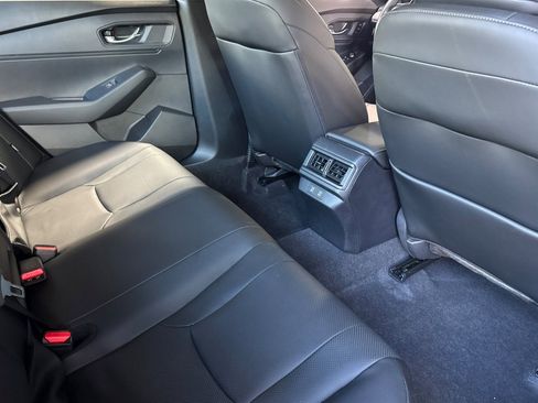 Used 2025 Honda Accord Sport image 30