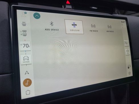 Used 2024 Land Rover Discovery Sport S image 33