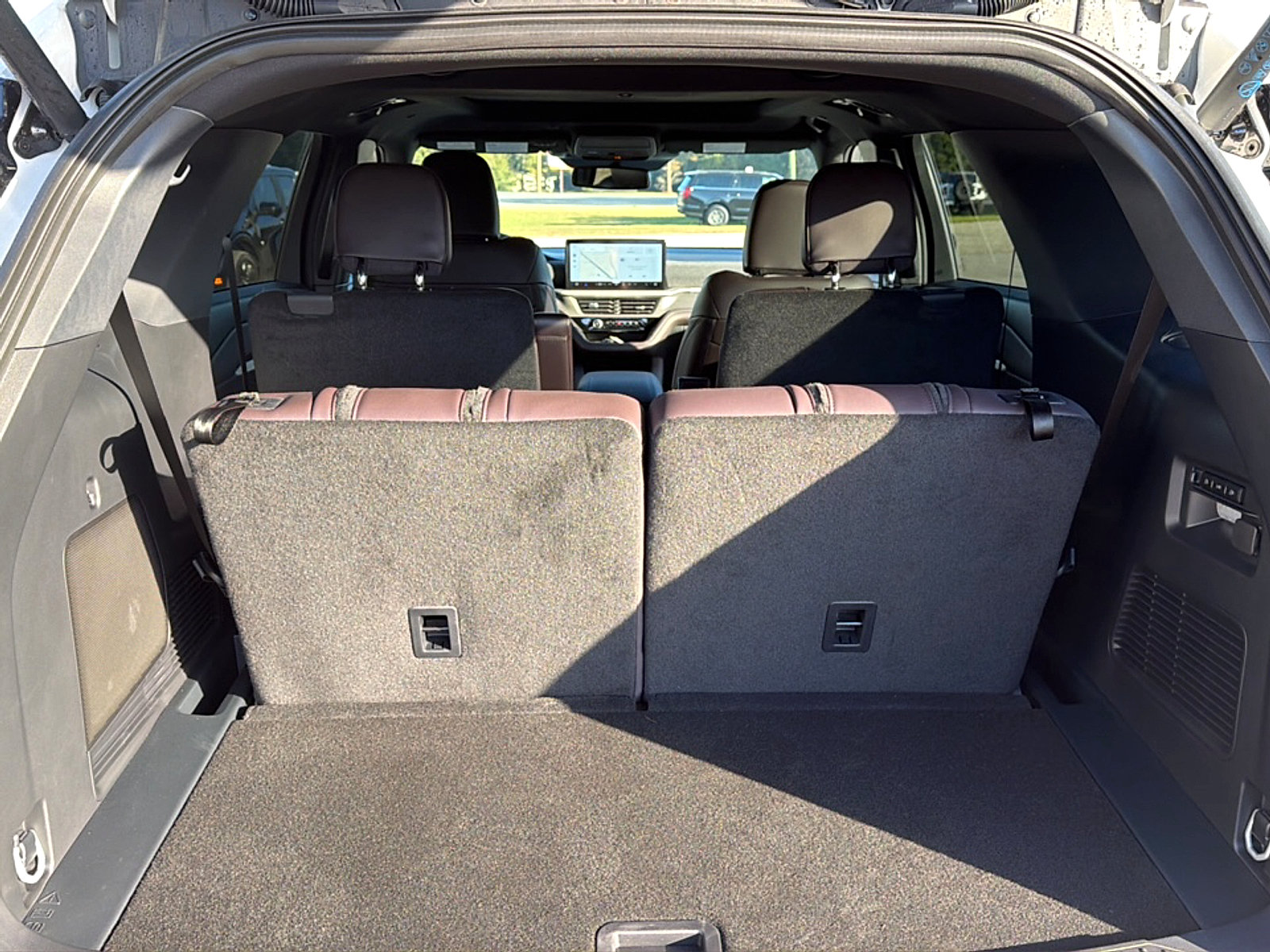 New 2026 Ford Explorer Platinum RWD image 5