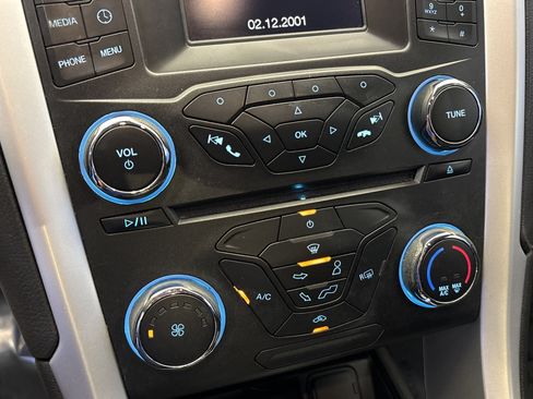 Used 2015 Ford Fusion SE w/ Equipment Group 201A FWD image 20