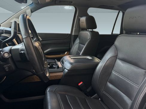 Used 2019 GMC Yukon Denali w/ Denali Ultimate Package image 5