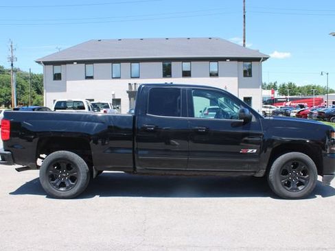 Used 2016 Chevrolet Silverado 1500 LT w/ Midnight Edition AWD/4WD image 6