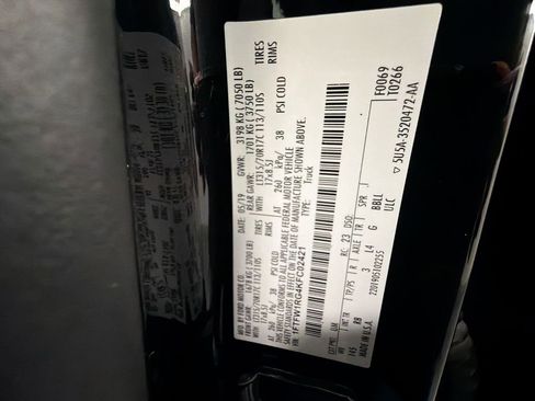 Used 2019 Ford F150 Raptor w/ Equipment Group 802A Luxury image 33