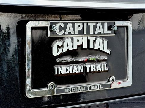 Used 2023 BMW X7 xDrive40i w/ Executive Package image 44