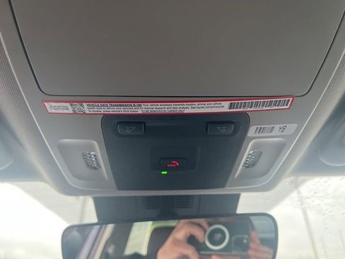 Used 2025 Toyota Camry LE image 16