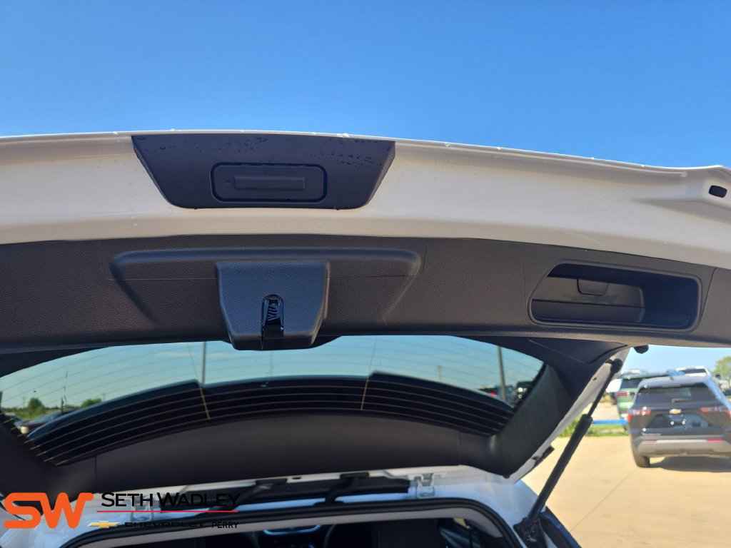 New 2026 Chevrolet Blazer LT w/ Midnight/Sport Edition FWD image 14